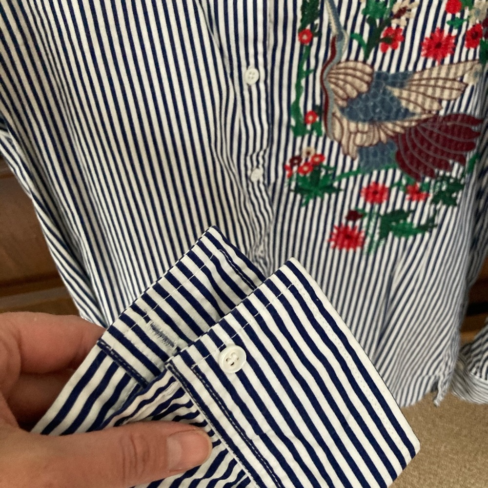 Zara striped button down with embroidery - Picture 3 of 4